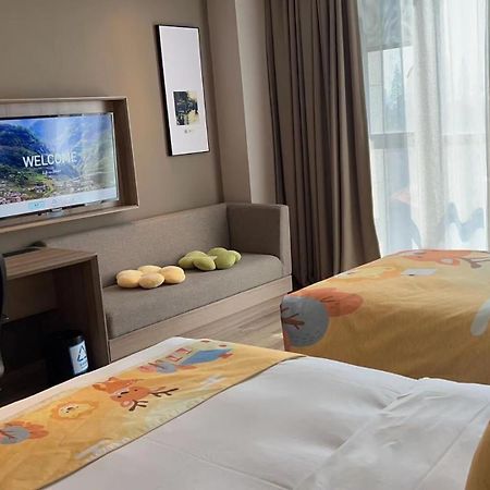 Atour Hotel Tongxiang Екстер'єр фото