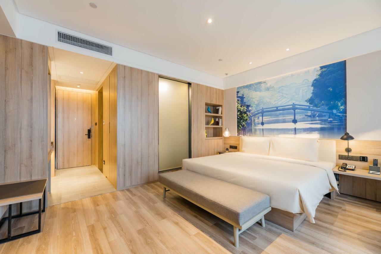 Atour Hotel Tongxiang Екстер'єр фото